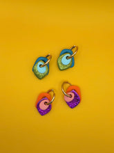 Load image into Gallery viewer, Hoop there it is