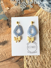 Load image into Gallery viewer, Coastal Christmas