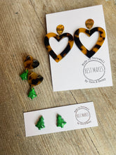 Load image into Gallery viewer, Festive Fir Trees