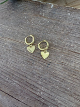 Load image into Gallery viewer, Sweetheart hoops